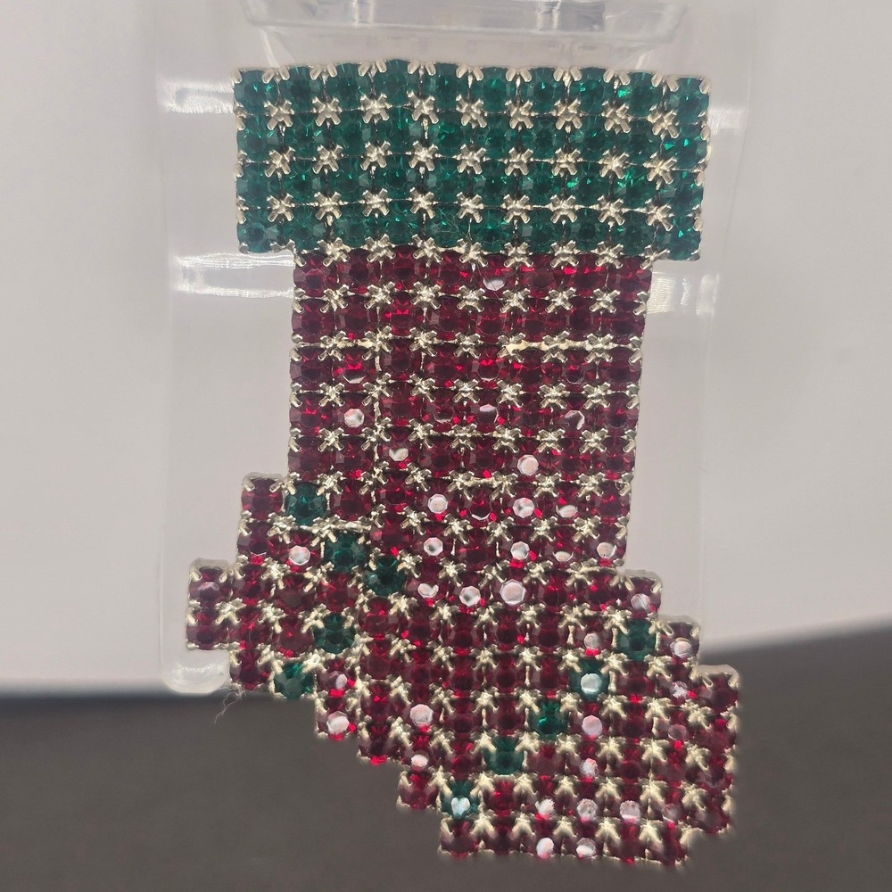 Vintage Dorothy Bauer Brooch Red Green Rhinestone Christmas Stocking Pin